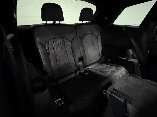 Used Audi Q7 2015 for sale - 76283622: Photo 47