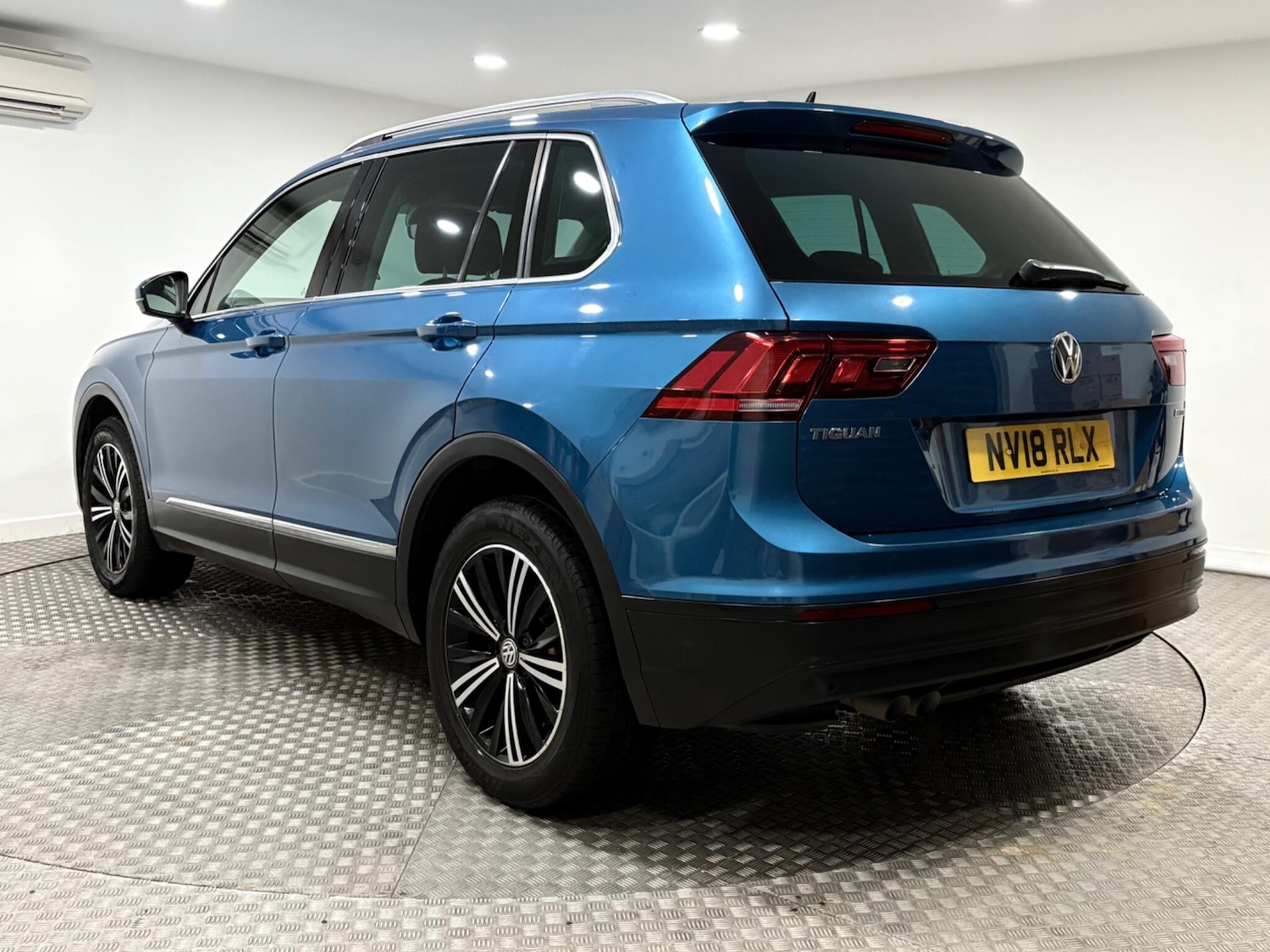 Used Volkswagen Tiguan 2018 for sale - 76926582: Photo 5