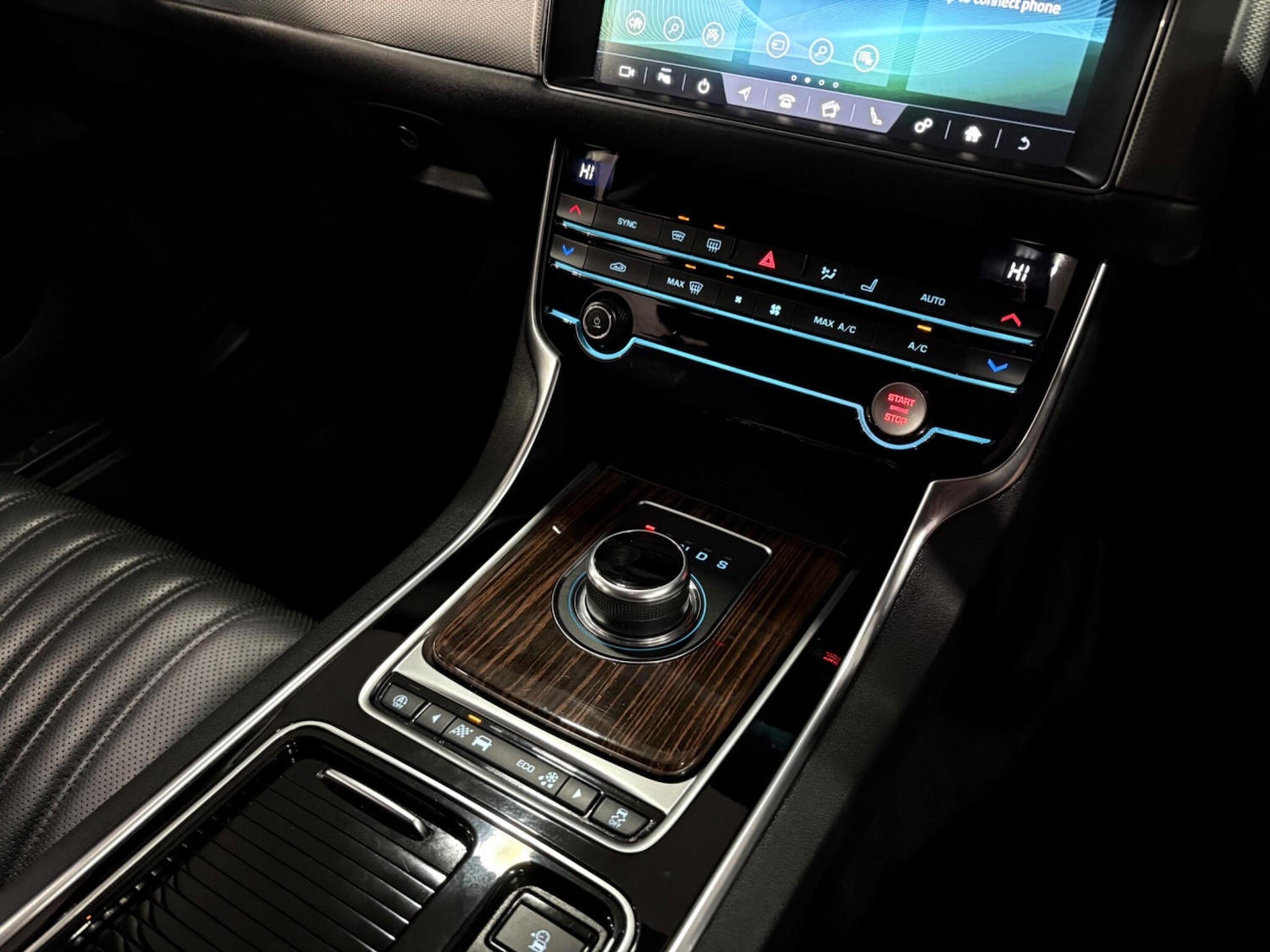 Used Jaguar XF 2018 for sale - 78170587: Photo 31