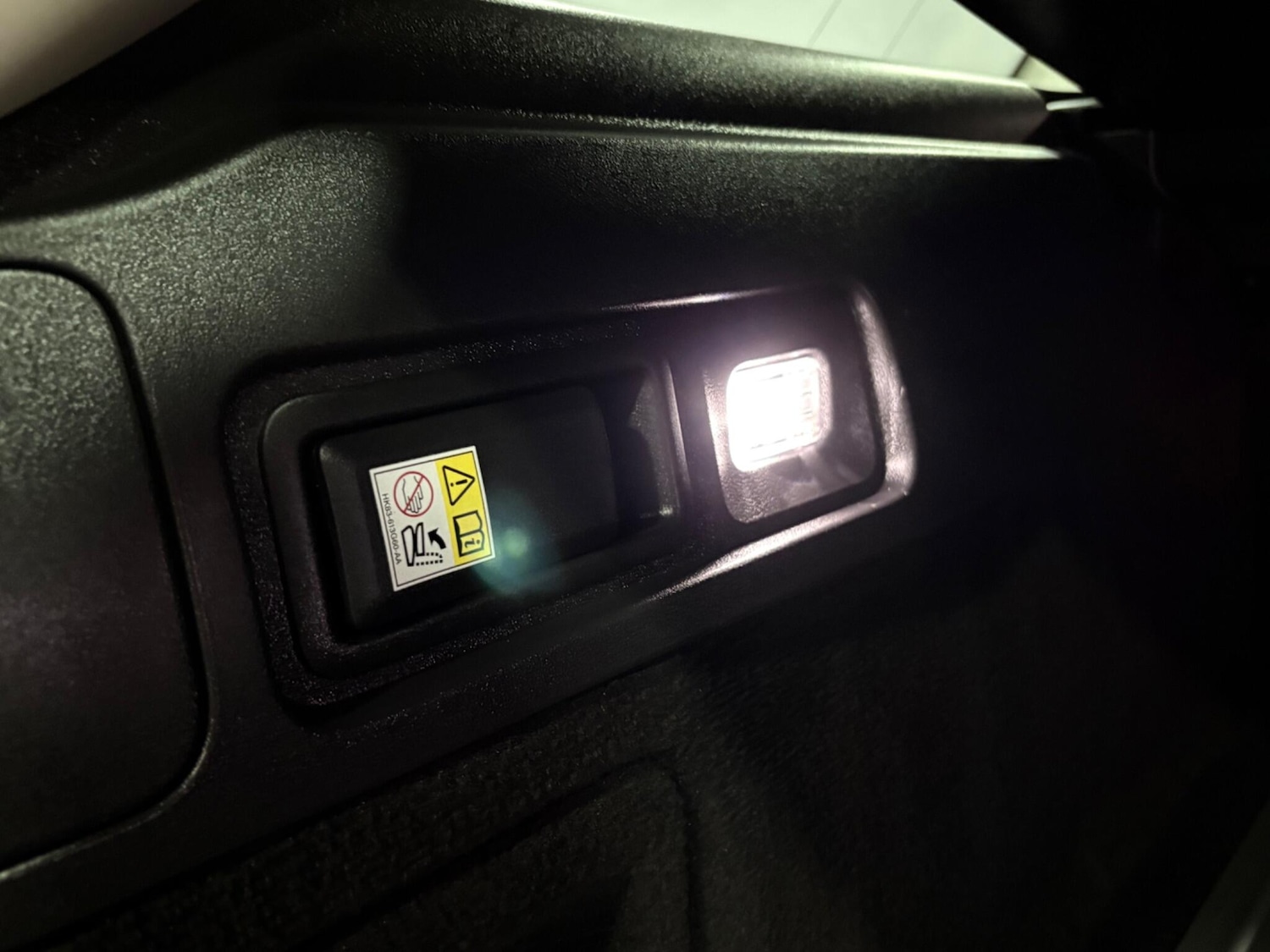 Used Jaguar XF 2018 for sale - 78170587: Photo 46