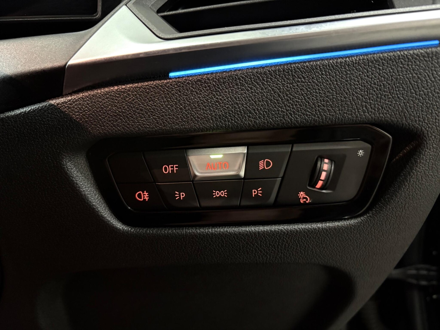 Used BMW 3 Series 2024 for sale - 77021326: Photo 33