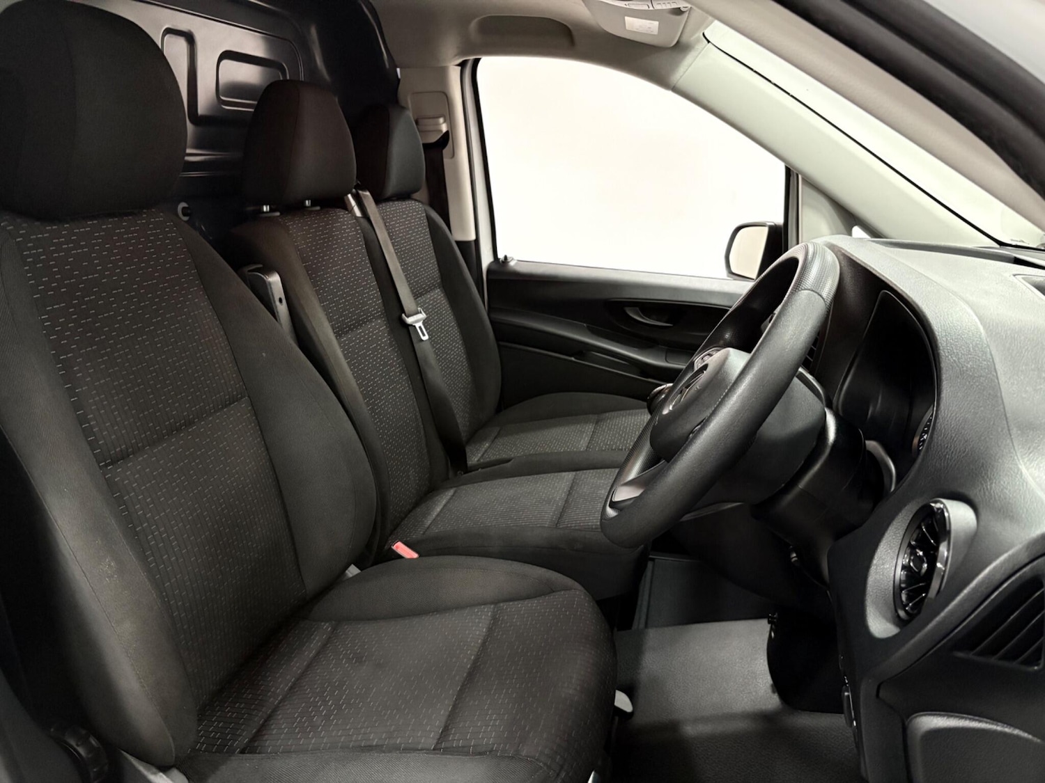 Used Mercedes-Benz Vito for sale - 77267556: Photo 11