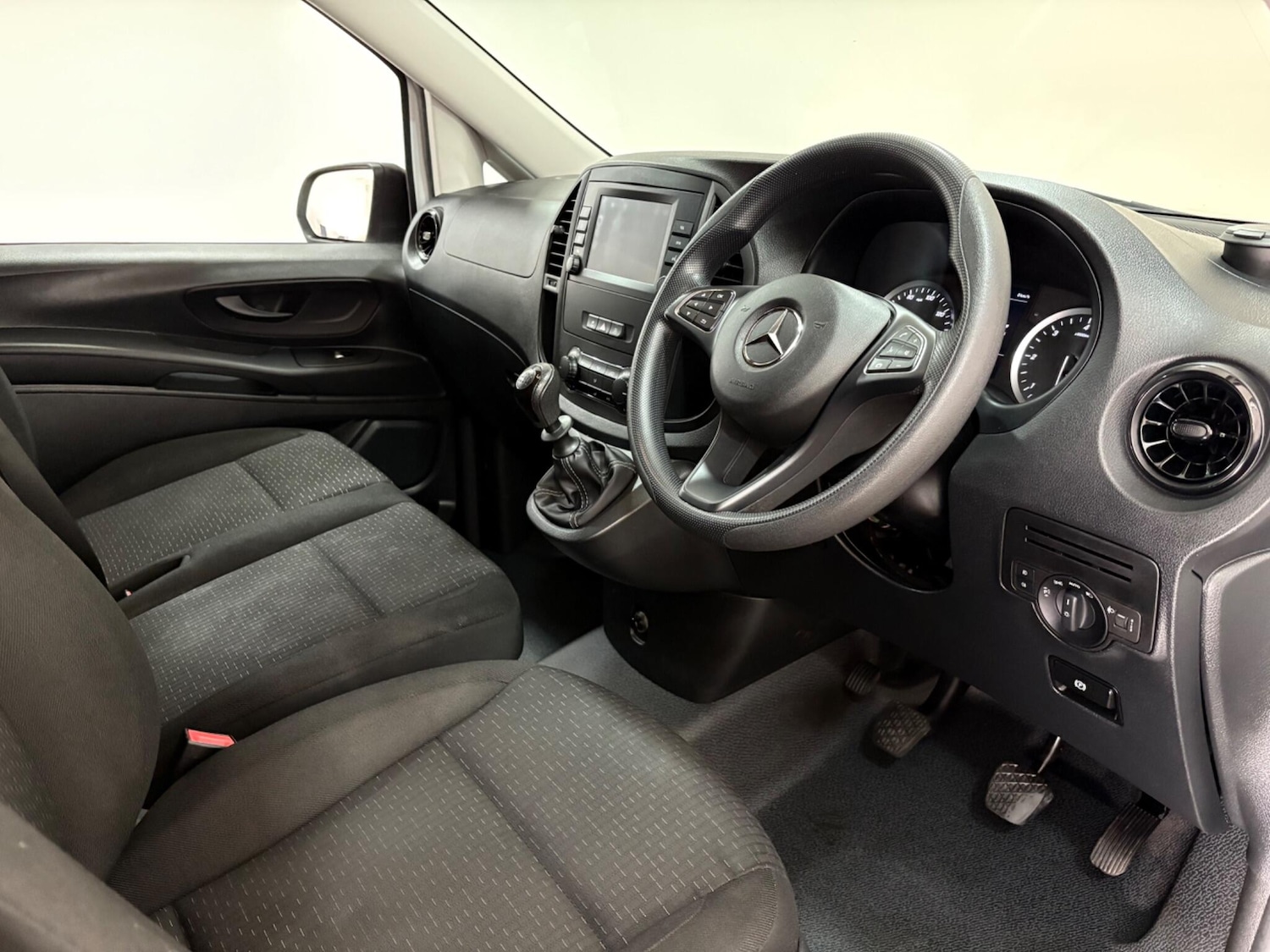 Used Mercedes-Benz Vito for sale - 77267556: Photo 9