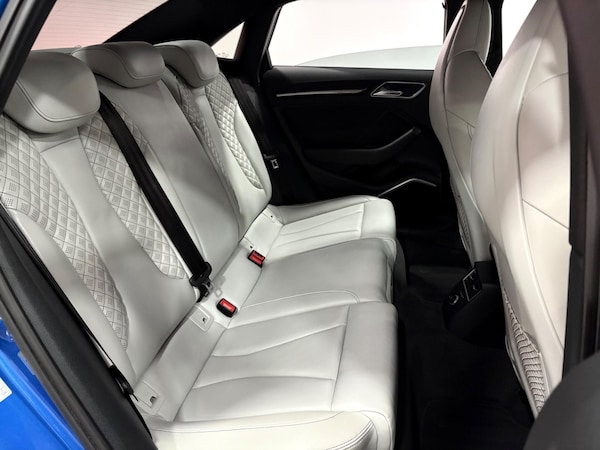 Used Audi RS3 2018 for sale - 75728868: Photo 42