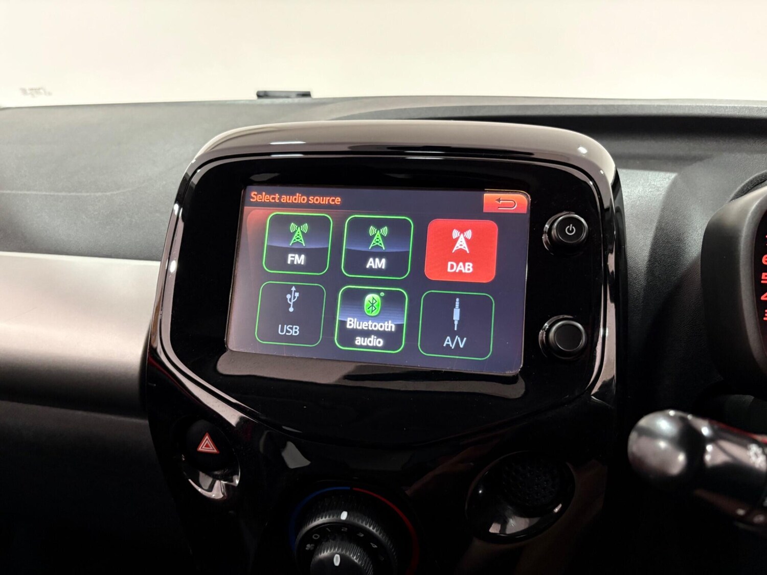 Used Citroen C1 2015 for sale - 77496218: Photo 21