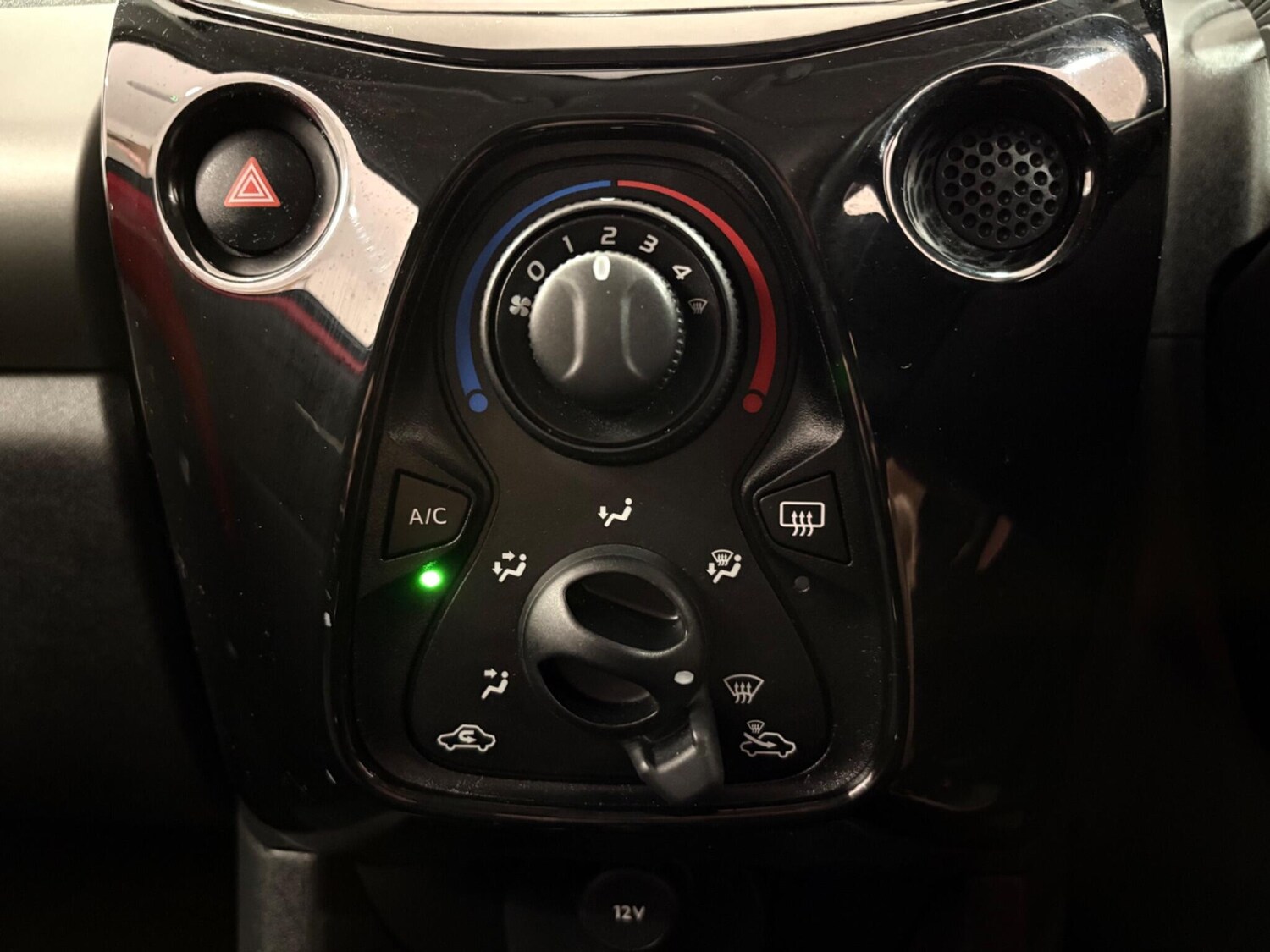 Used Citroen C1 2015 for sale - 77496218: Photo 27