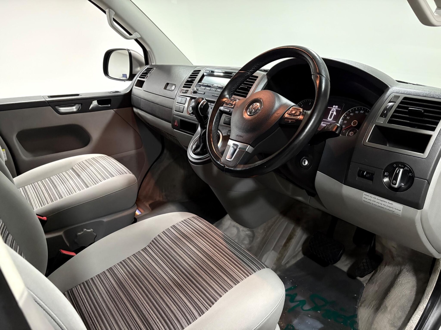 Used Volkswagen California 2015 for sale - 77021335: Photo 26