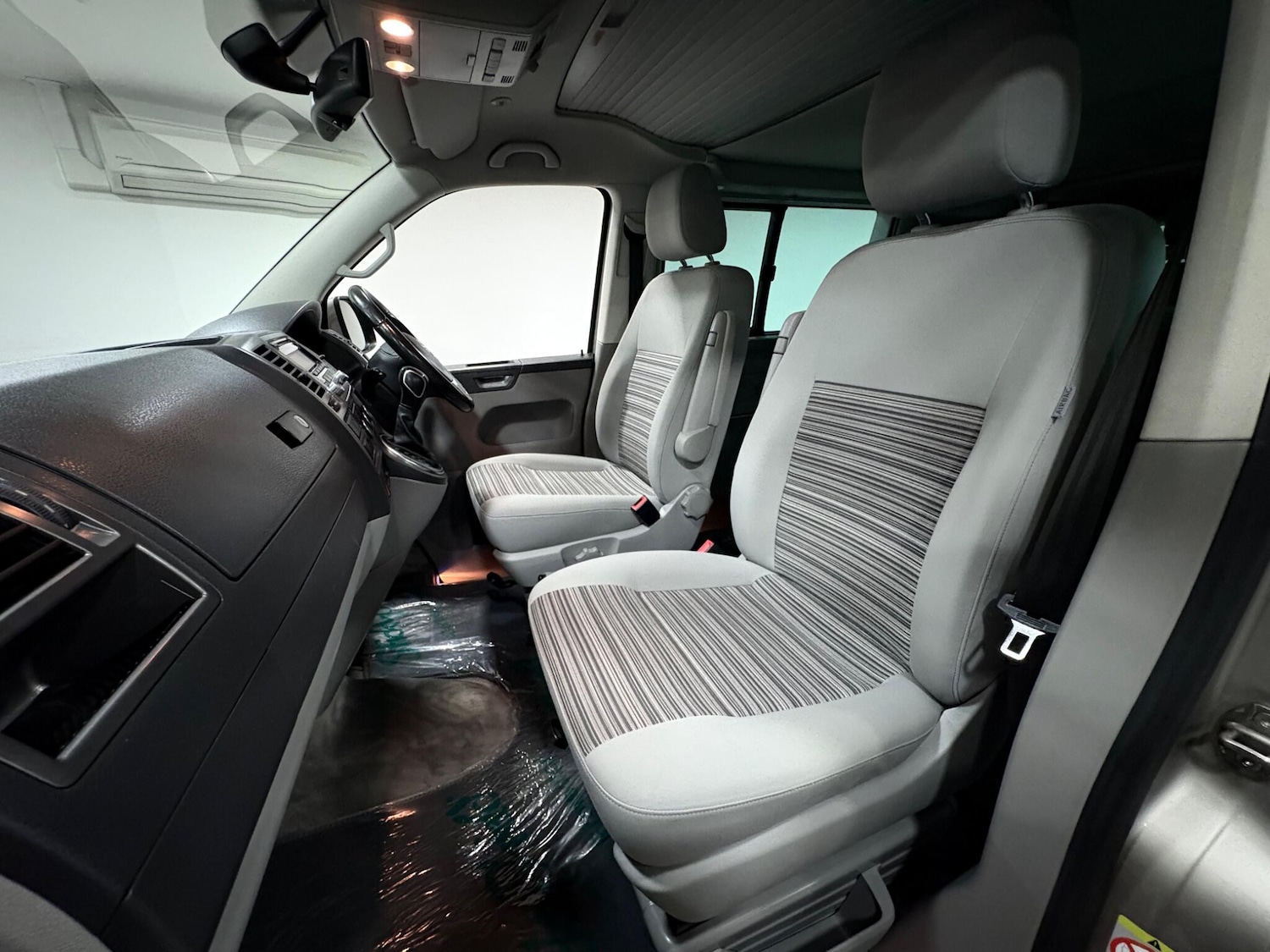 Used Volkswagen California 2015 for sale - 77021335: Photo 29