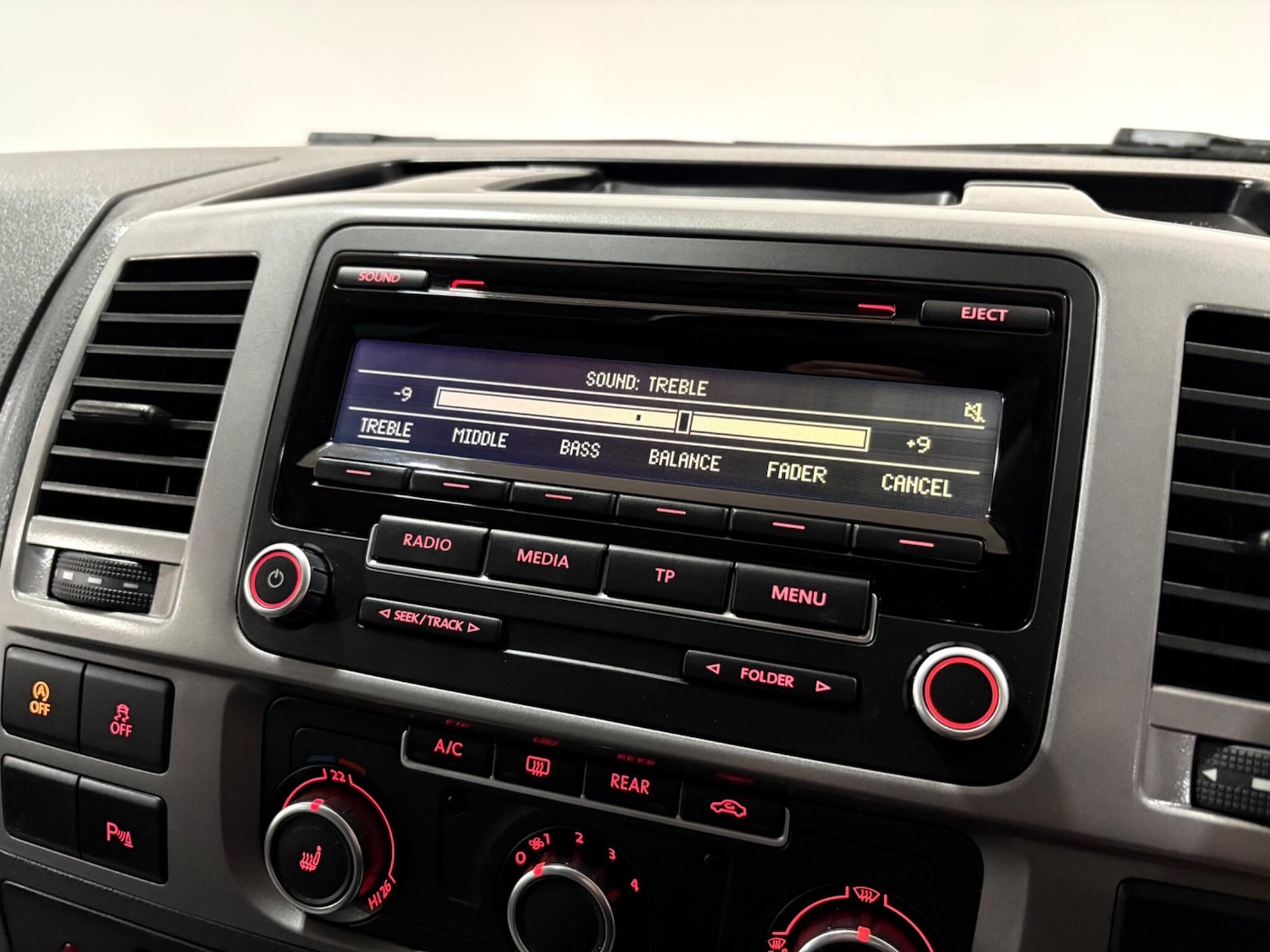 Used Volkswagen California 2015 for sale - 77021335: Photo 36