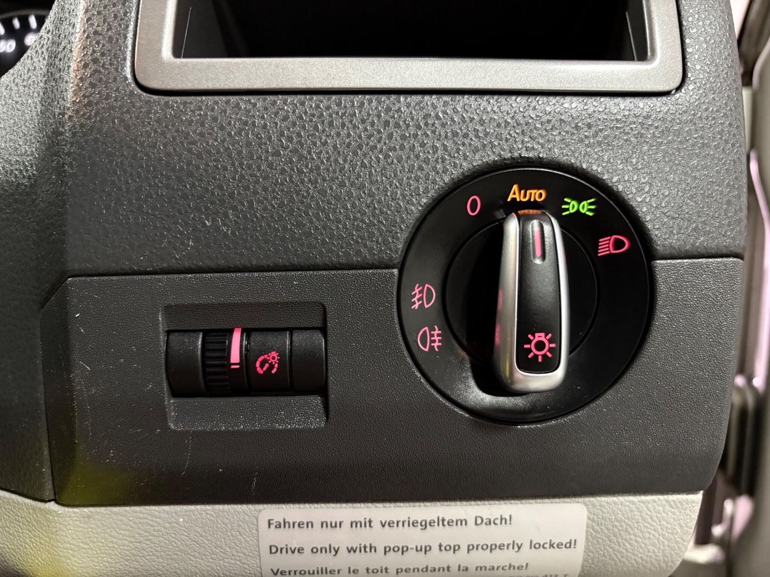 Used Volkswagen California 2015 for sale - 77021335: Photo 41