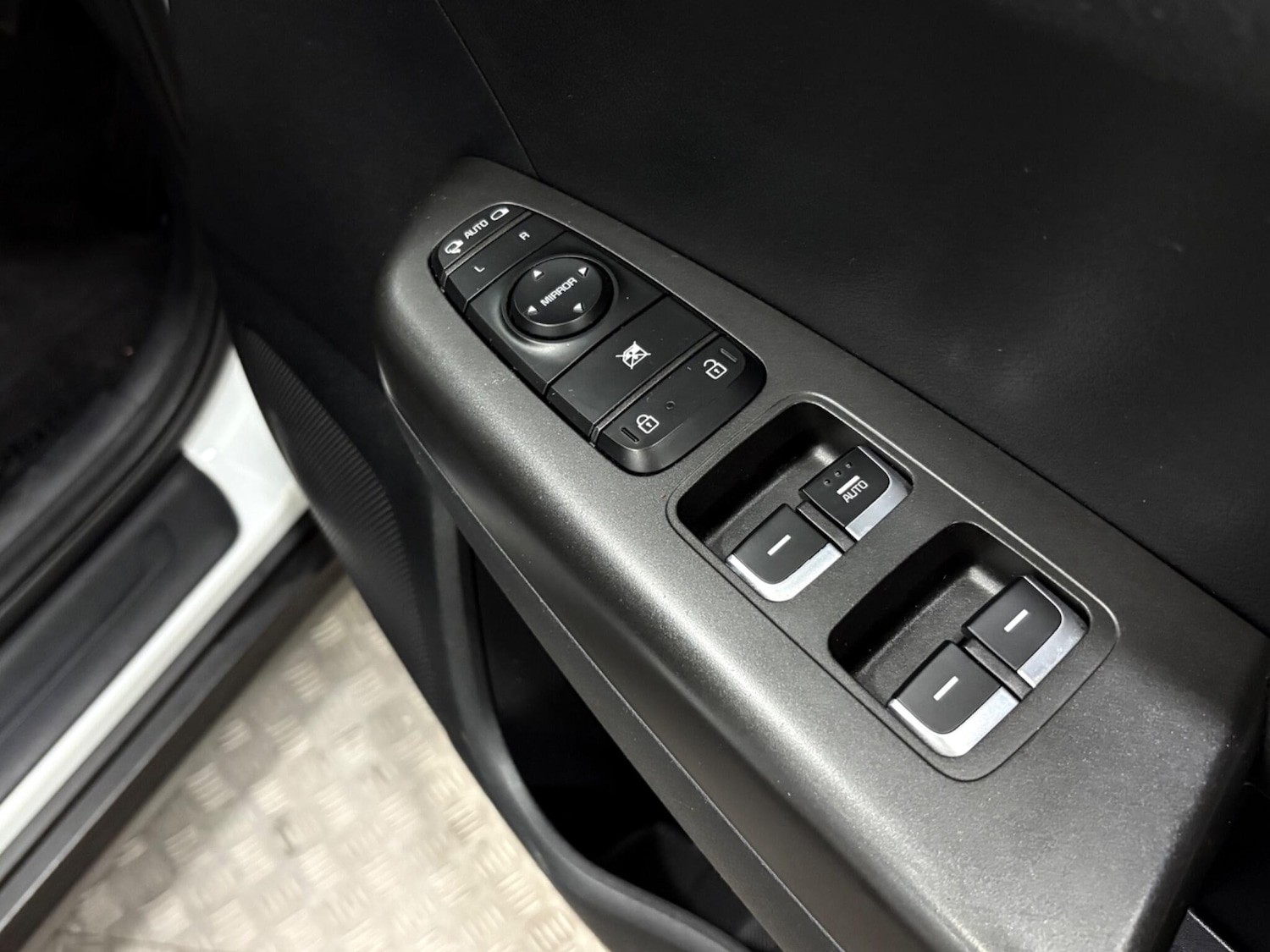 Used Kia Sportage 2017 for sale - 77253698: Photo 33