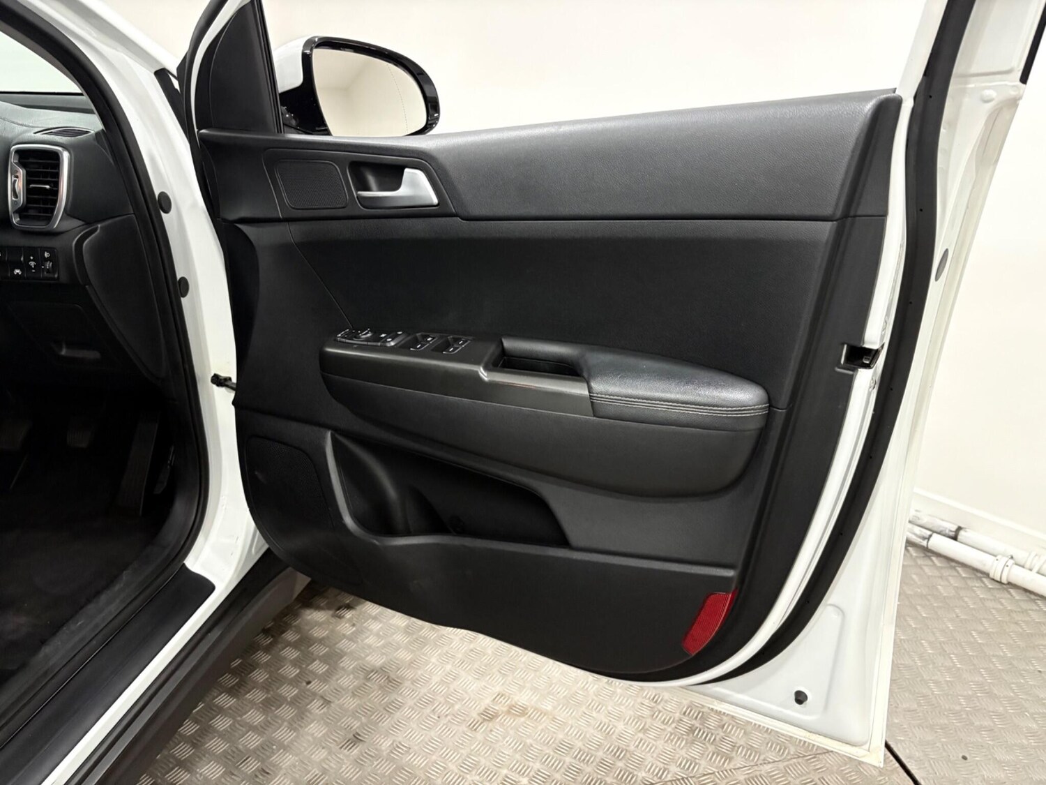 Used Kia Sportage 2017 for sale - 77253698: Photo 34