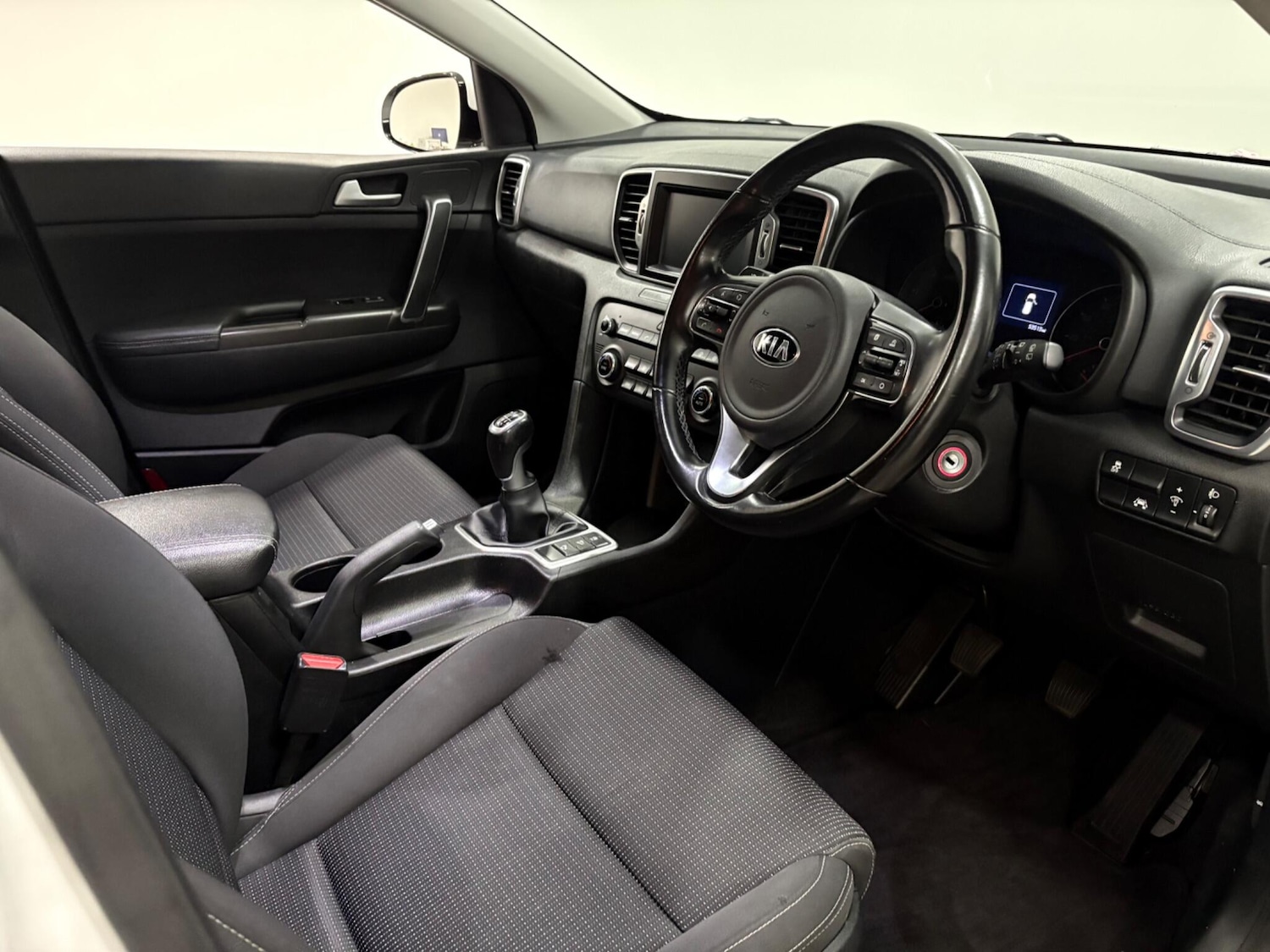 Used Kia Sportage 2017 for sale - 77253698: Photo 8