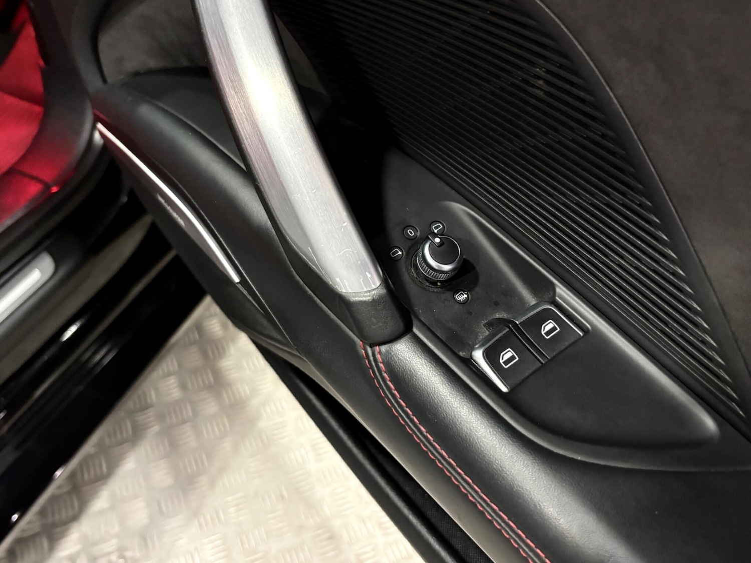 Used Audi TTS 2017 for sale - 77425089: Photo 39