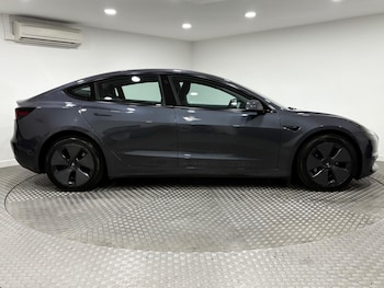 Used Tesla Model 3 2022 for sale - 75532557: Photo