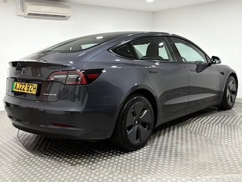 Used Tesla Model 3 2022 for sale - 75532557: Photo
