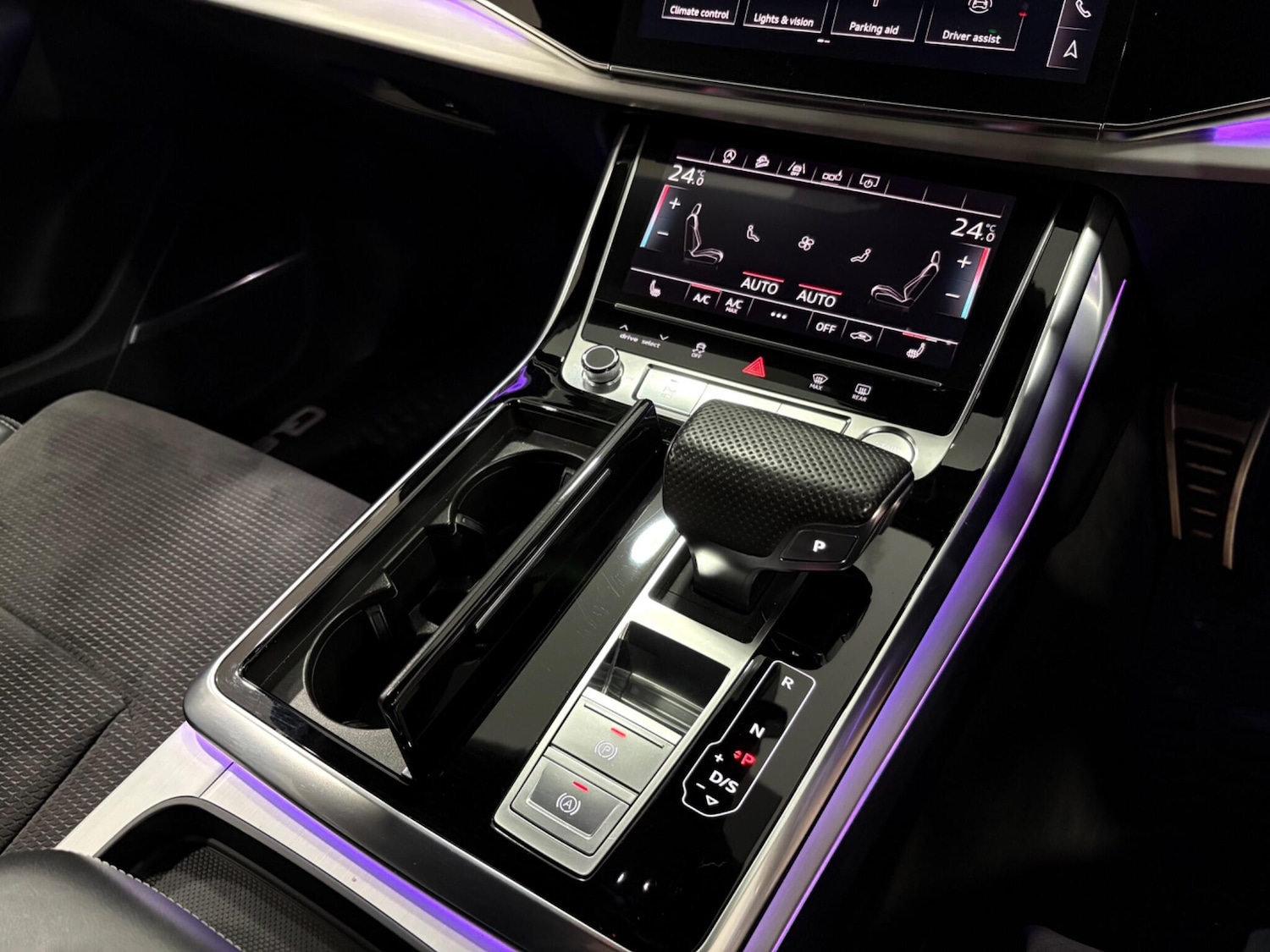 Used Audi Q8 2019 for sale - 77021141: Photo 39