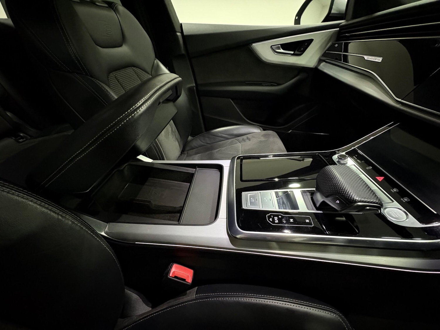 Used Audi Q8 2019 for sale - 77021141: Photo 45