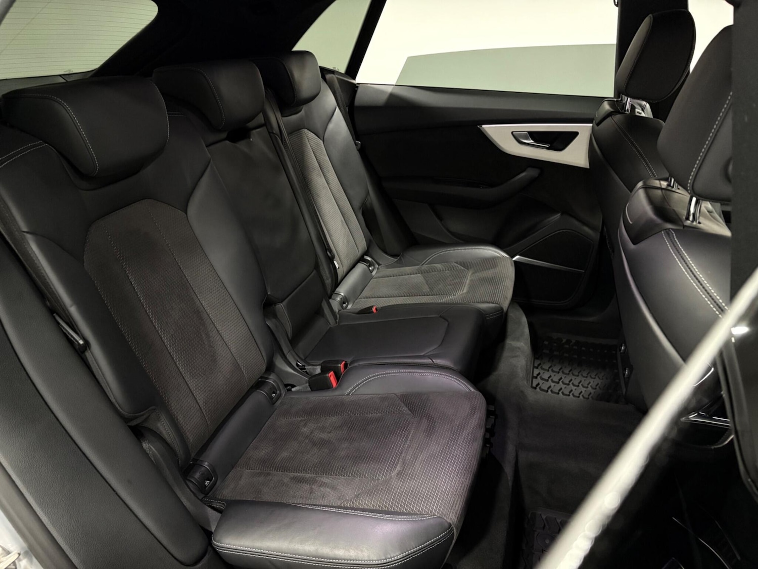 Used Audi Q8 2019 for sale - 77021141: Photo 51