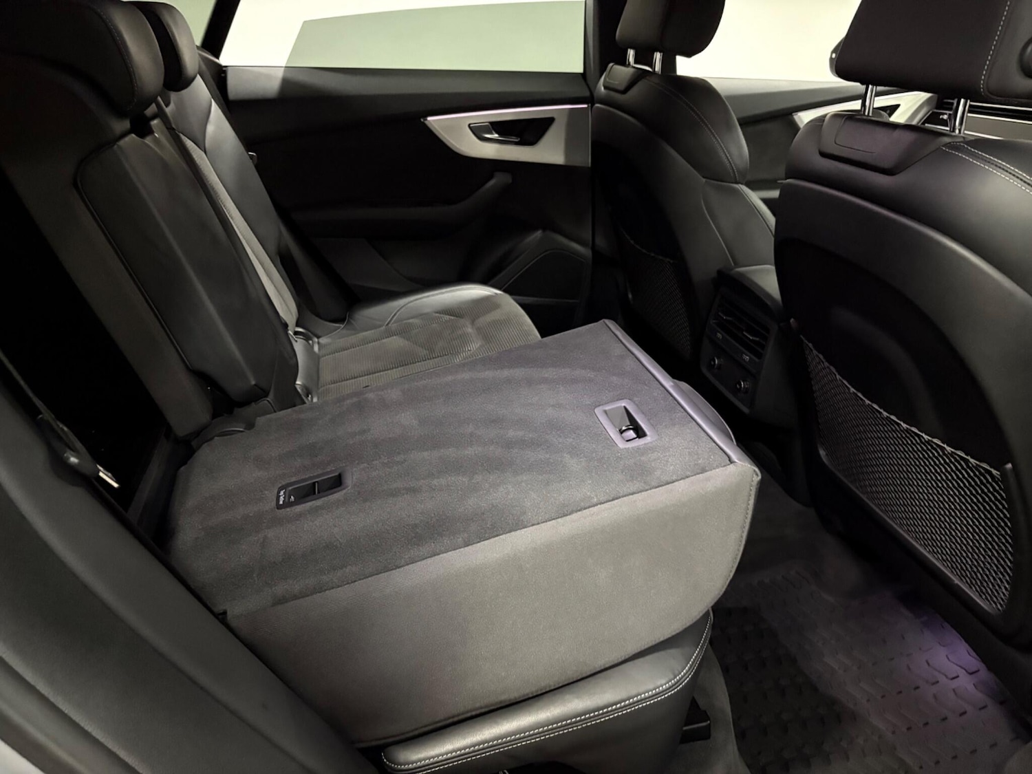 Used Audi Q8 2019 for sale - 77021141: Photo 53