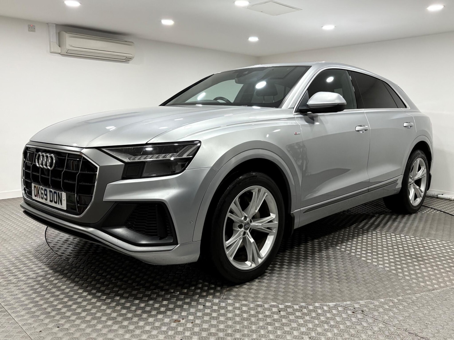 Used Audi Q8 2019 for sale - 77021141: Photo 7