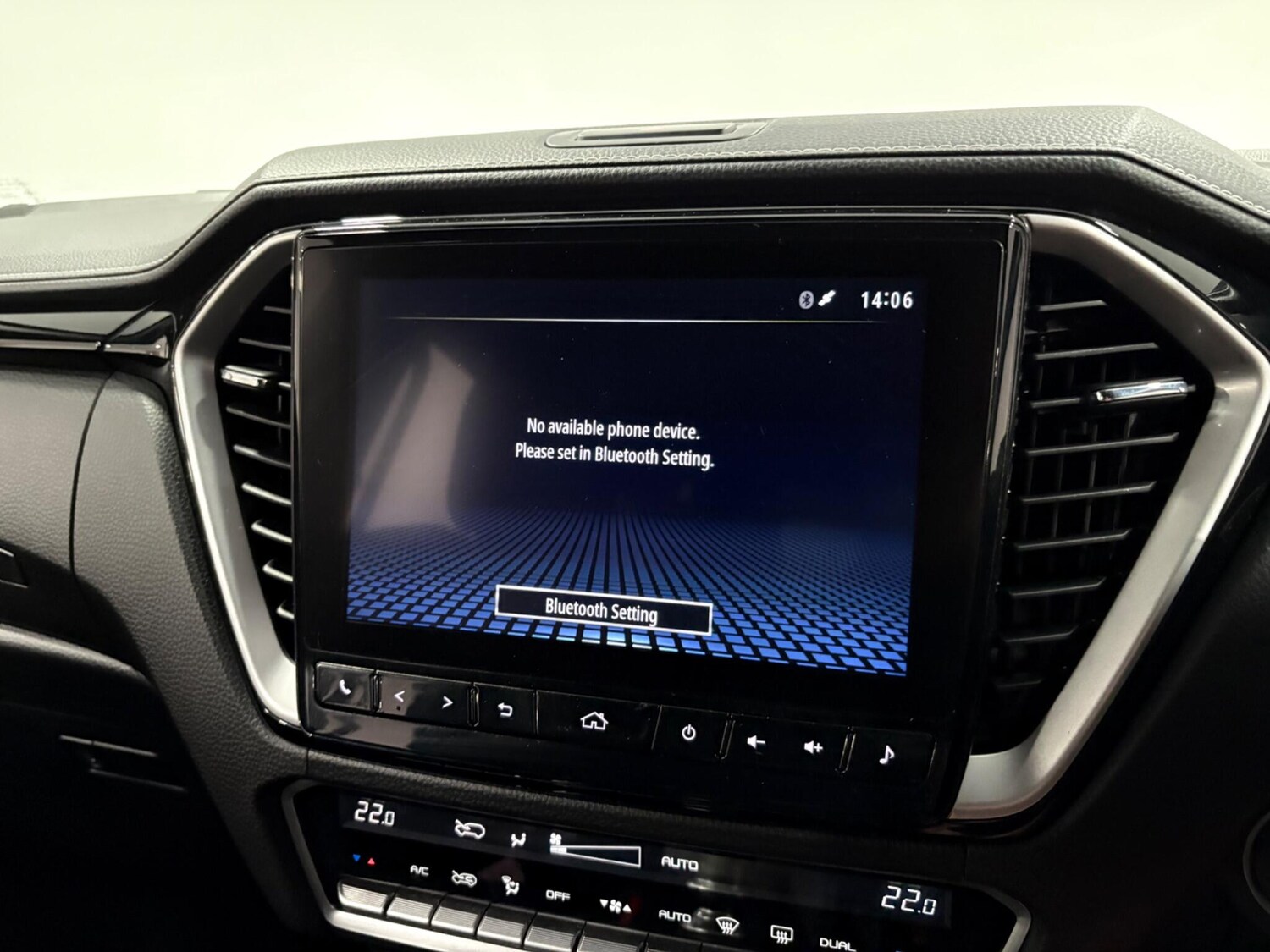 Used Isuzu D-Max 2023 for sale - 76832520: Photo 21