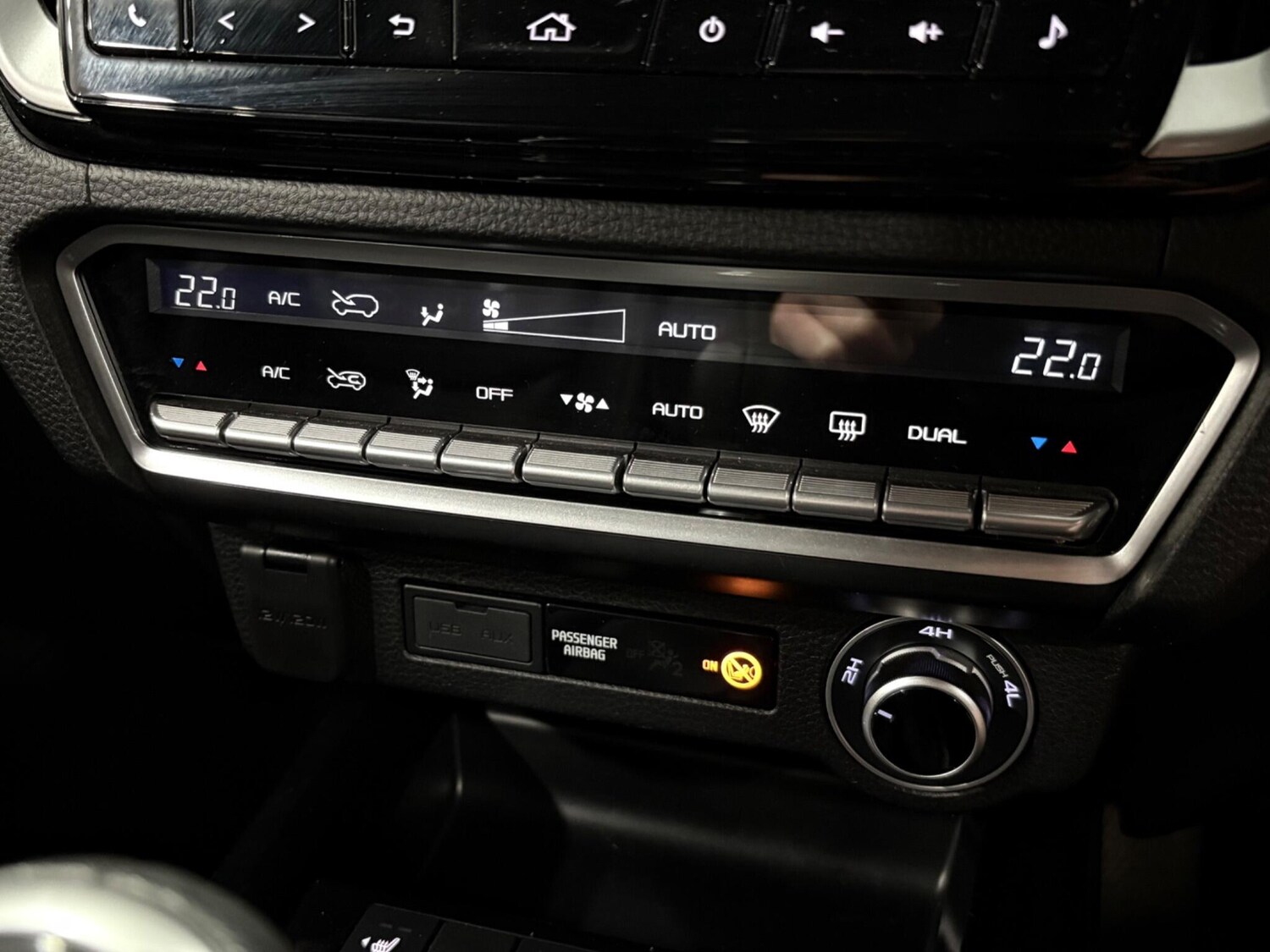 Used Isuzu D-Max 2023 for sale - 76832520: Photo 31