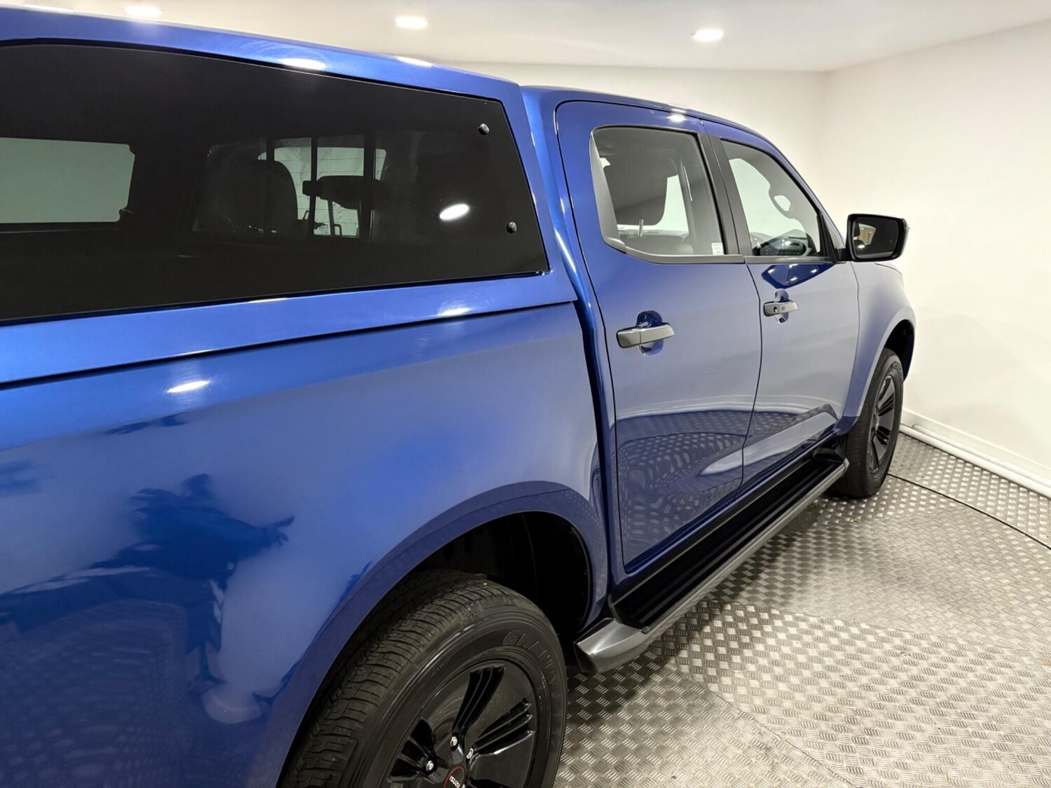 Used Isuzu D-Max 2023 for sale - 76832520: Photo 47