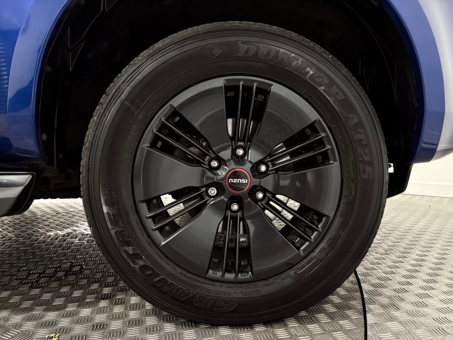 Used Isuzu D-Max 2023 for sale - 76832520: Photo 49