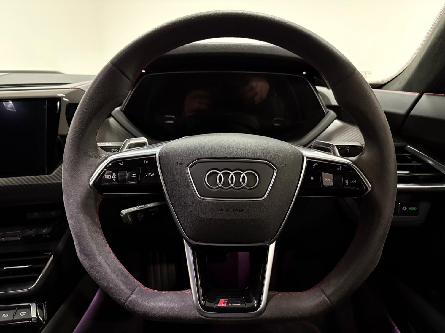 Used Audi RS e-tron GT 2022 for sale - 77021275: Photo 16