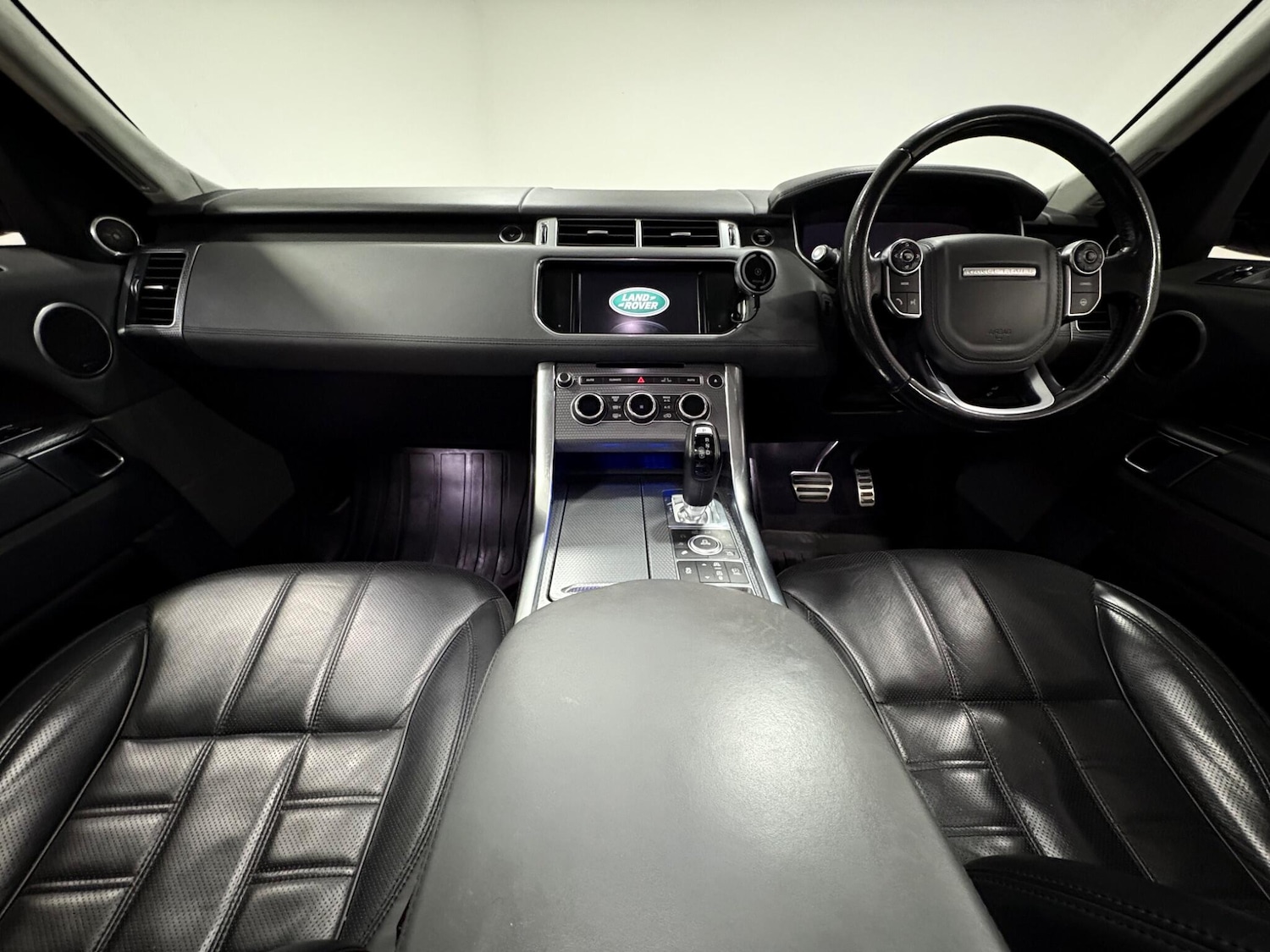 Used Land Rover Range Rover Sport 2015 for sale - 76607051: Photo 10