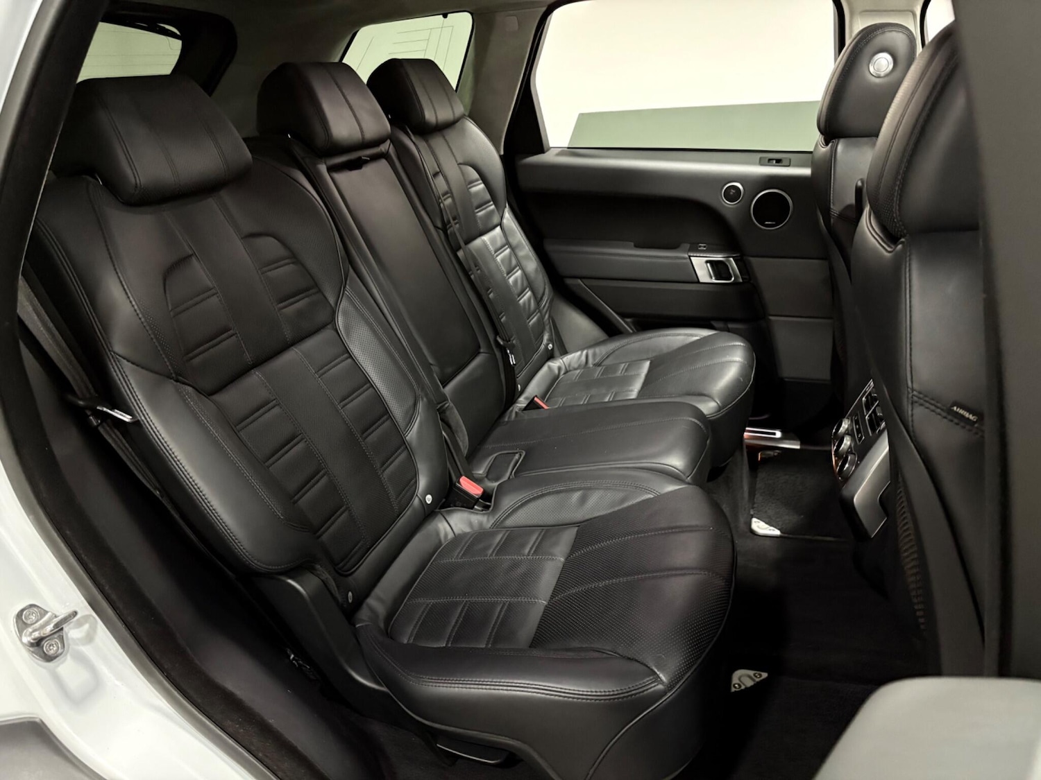 Used Land Rover Range Rover Sport 2015 for sale - 76607051: Photo 45