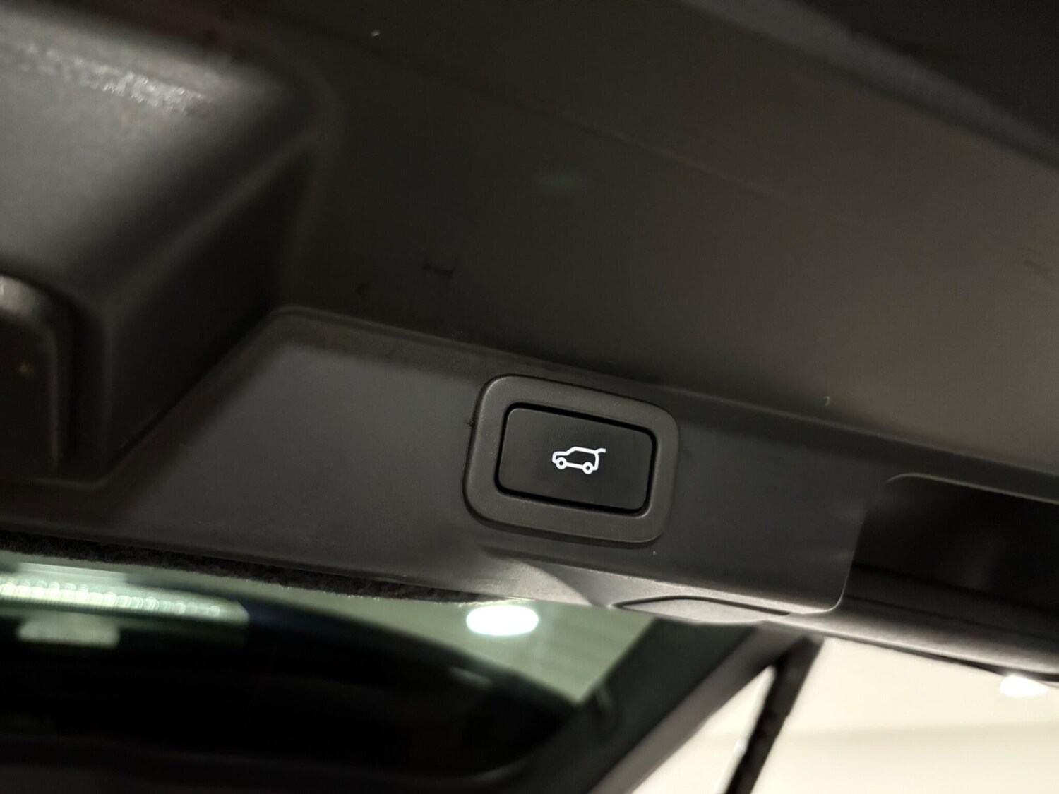 Used Land Rover Range Rover Sport 2015 for sale - 76607051: Photo 51