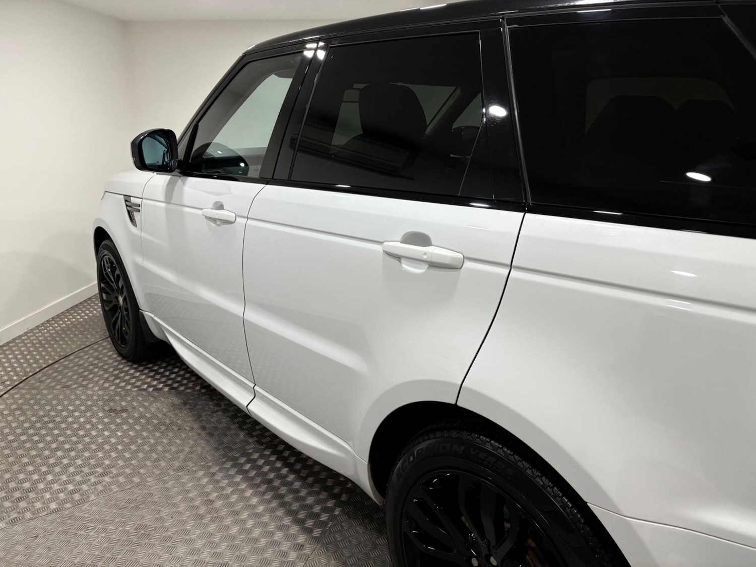 Used Land Rover Range Rover Sport 2015 for sale - 76607051: Photo 59