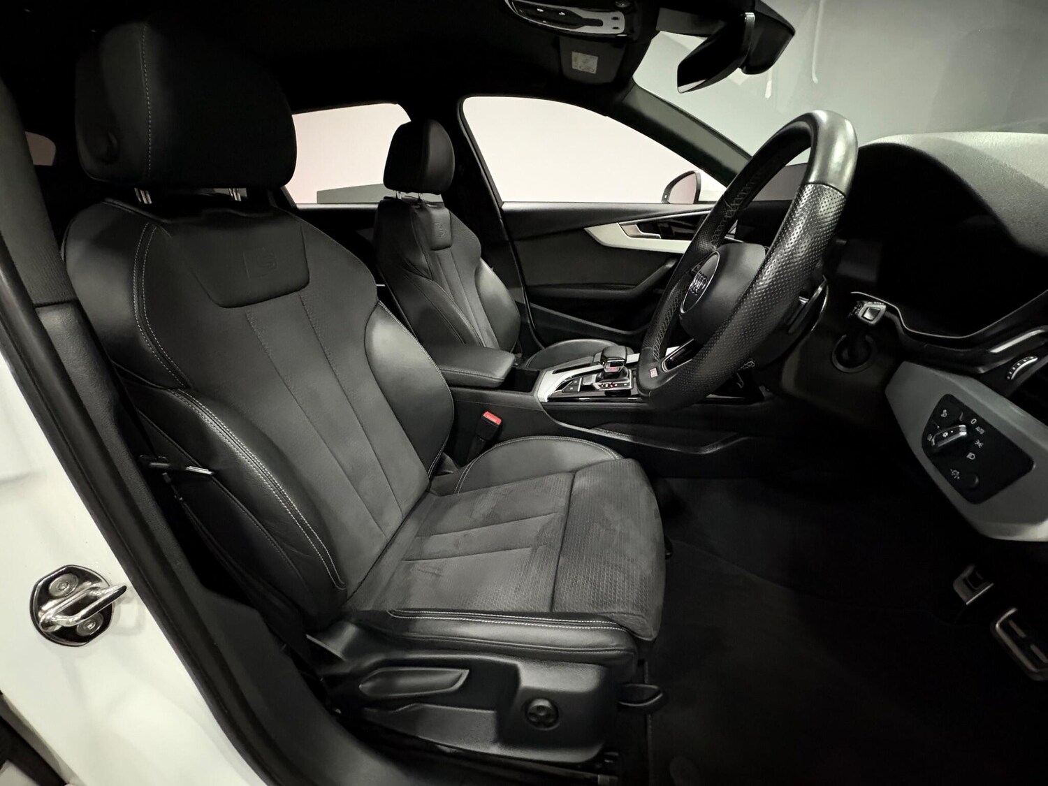 Used Audi A4 2023 for sale - 77882467: Photo 12