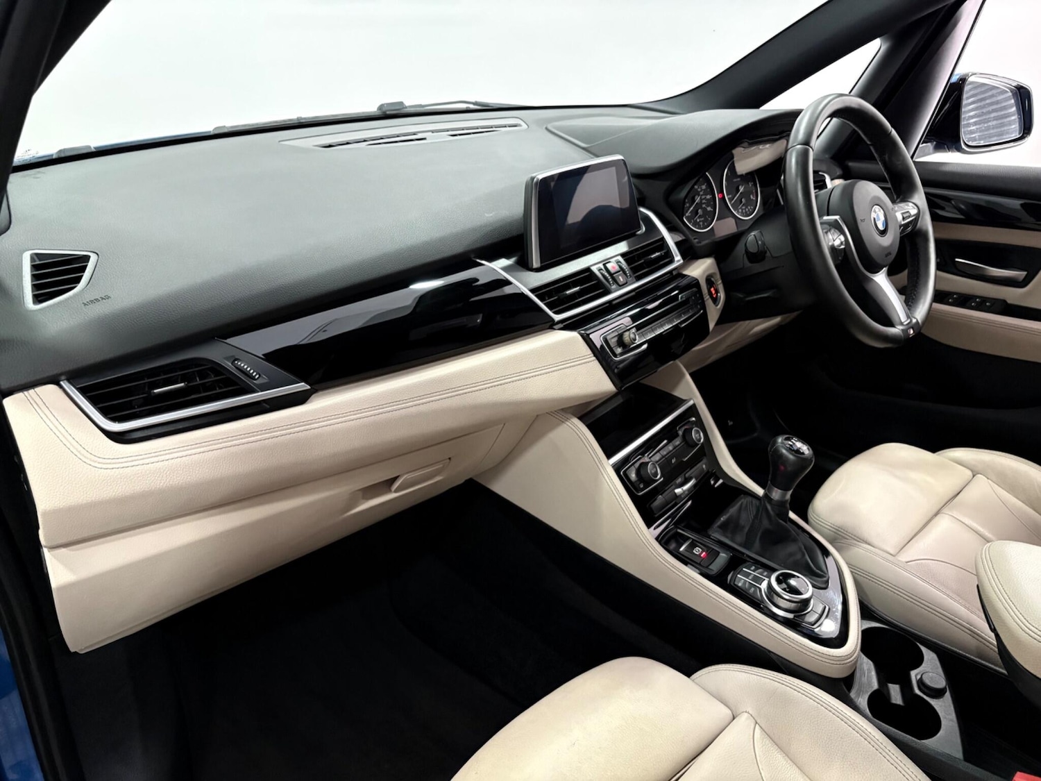 Used BMW 2 Series 2017 for sale - 77020939: Photo 11