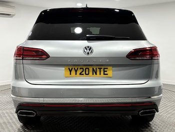 Used Volkswagen Touareg 2020 for sale - 76215510: Photo