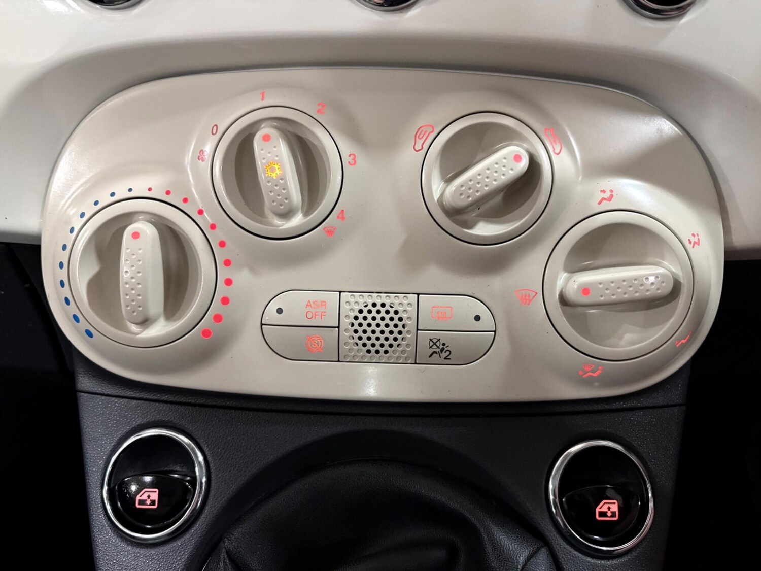 Used Fiat 500 2016 for sale - 77351823: Photo 29