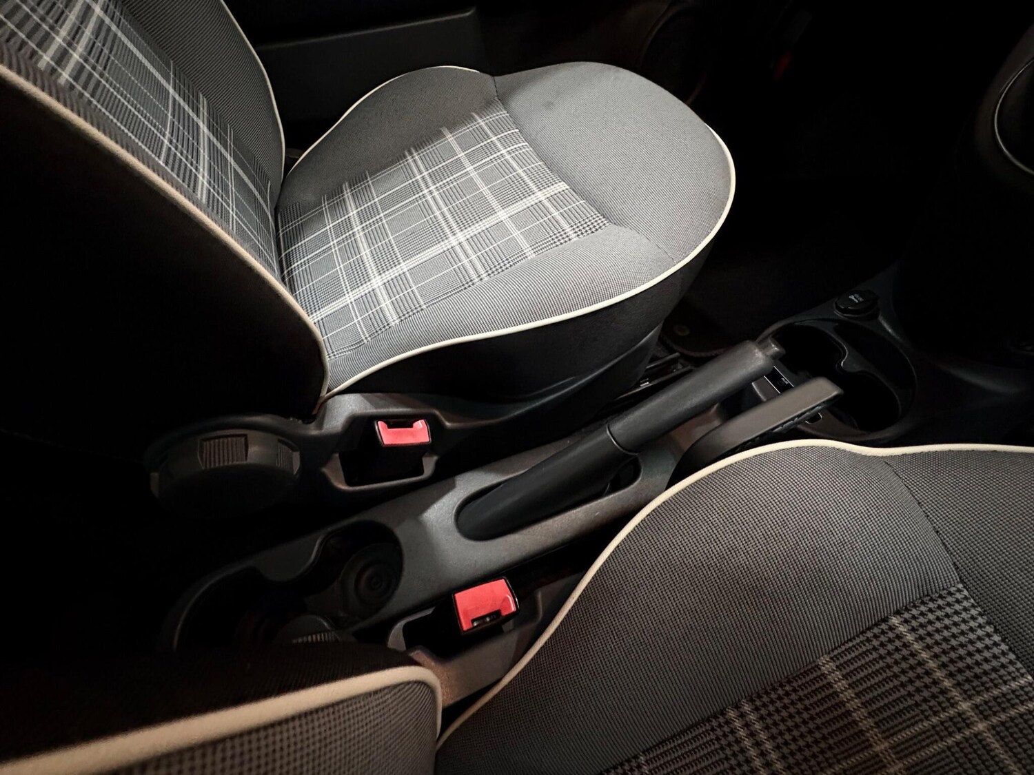 Used Fiat 500 2016 for sale - 77351823: Photo 32