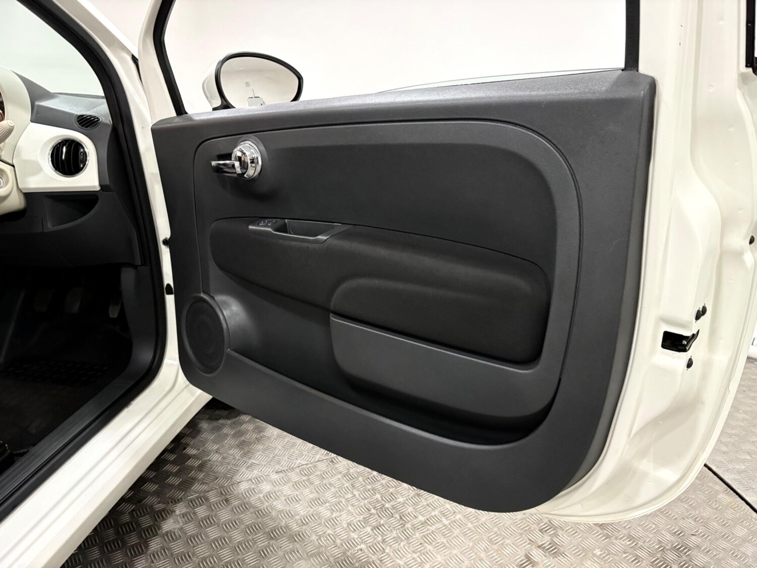 Used Fiat 500 2016 for sale - 77351823: Photo 34