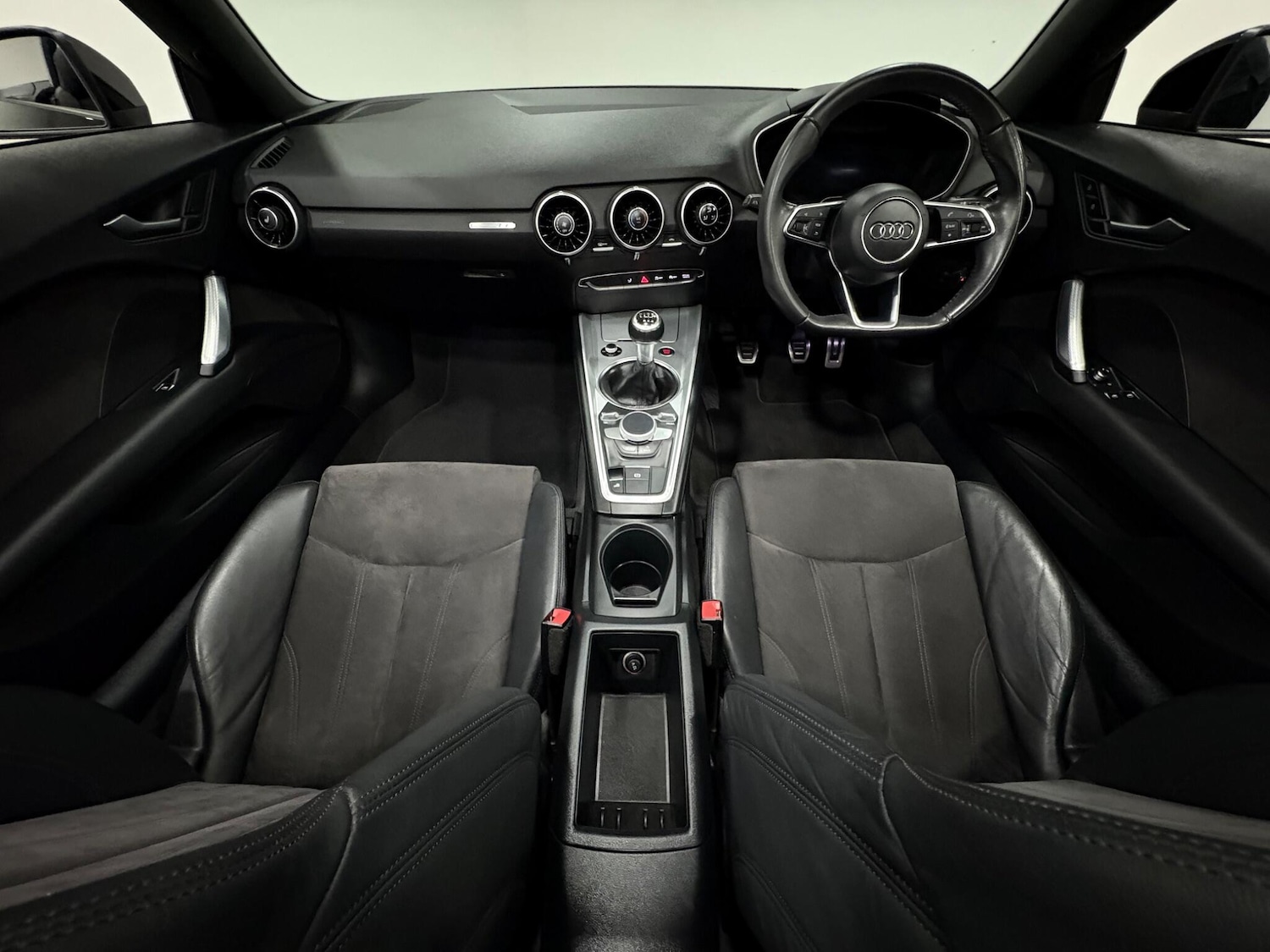 Used Audi TT 2015 for sale - 77021214: Photo 10