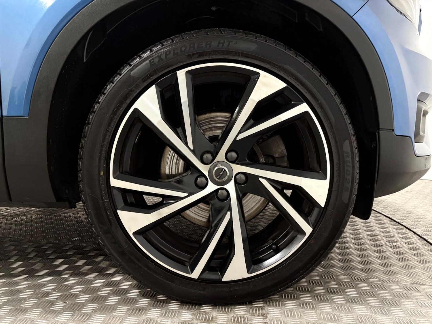 Used Volvo XC40 2019 for sale - 77021025: Photo 48