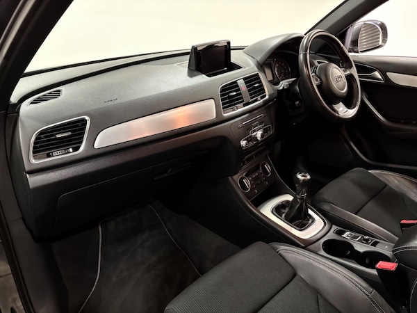 Used Audi Q3 2017 for sale - 76270991: Photo 11
