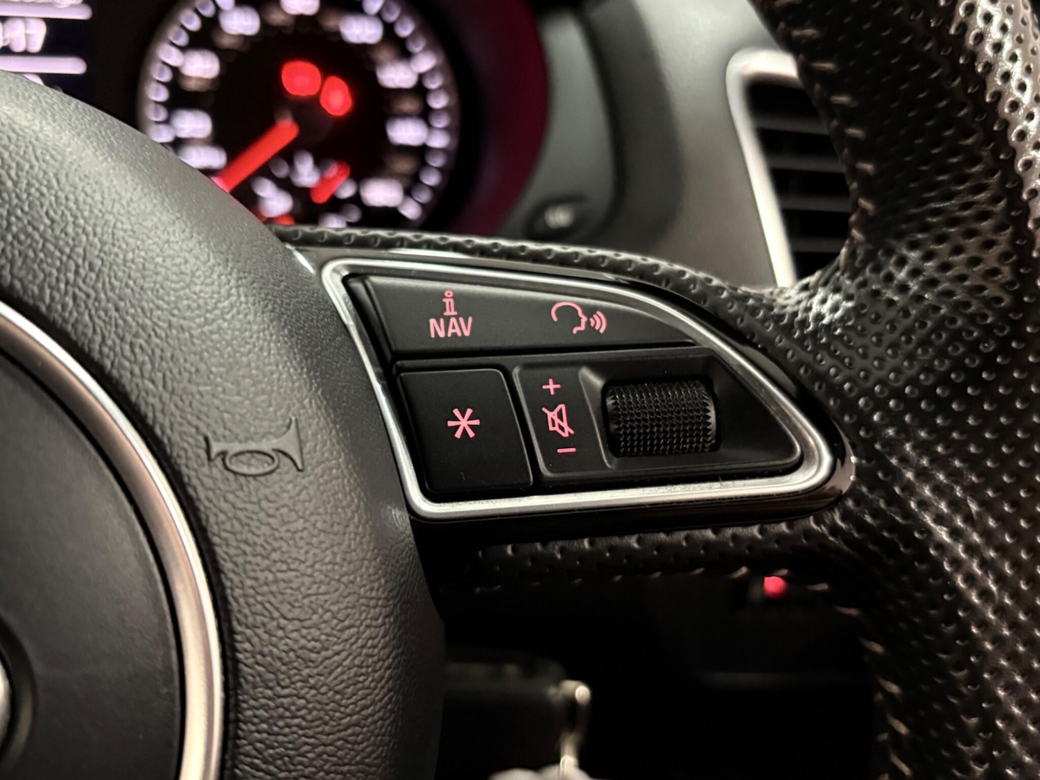 Used Audi Q3 2017 for sale - 76270991: Photo 19