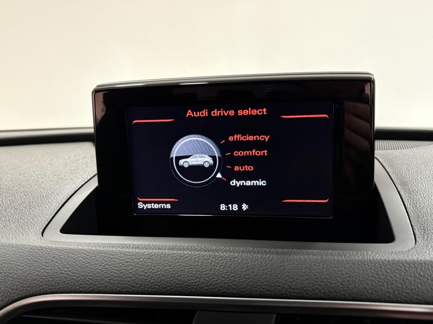 Used Audi Q3 2017 for sale - 76270991: Photo 26