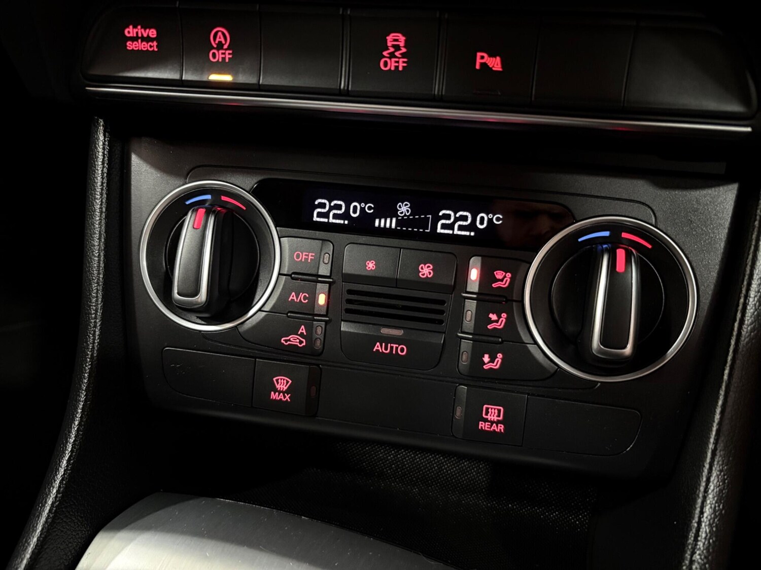 Used Audi Q3 2017 for sale - 76270991: Photo 32