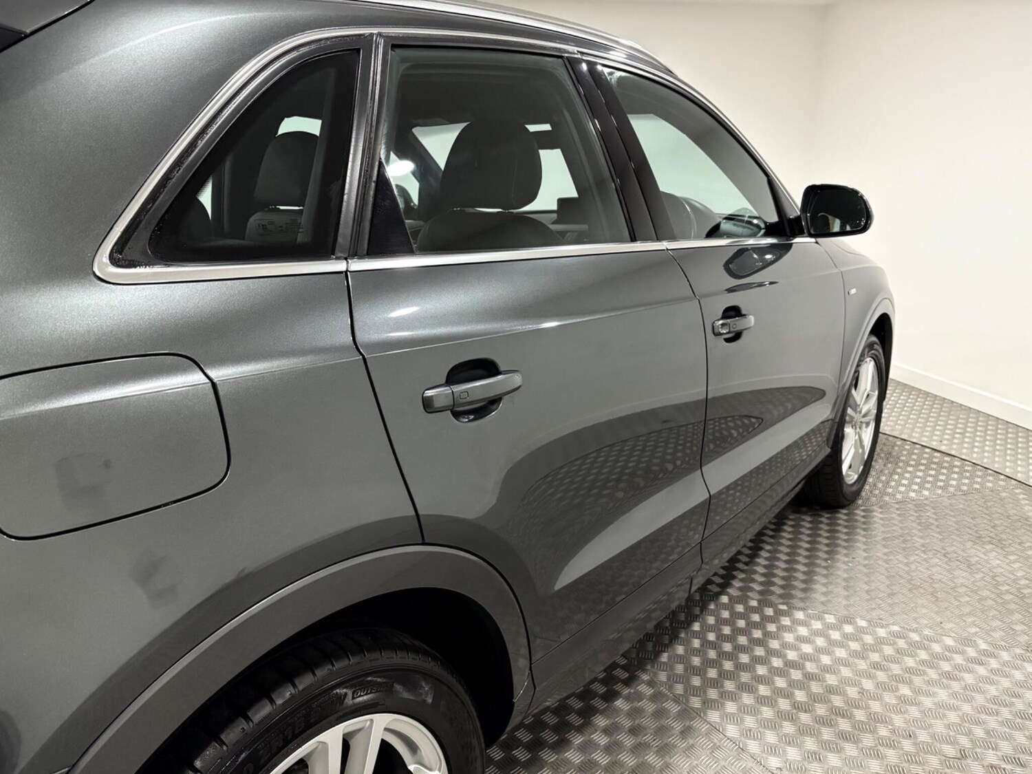 Used Audi Q3 2017 for sale - 76270991: Photo 47