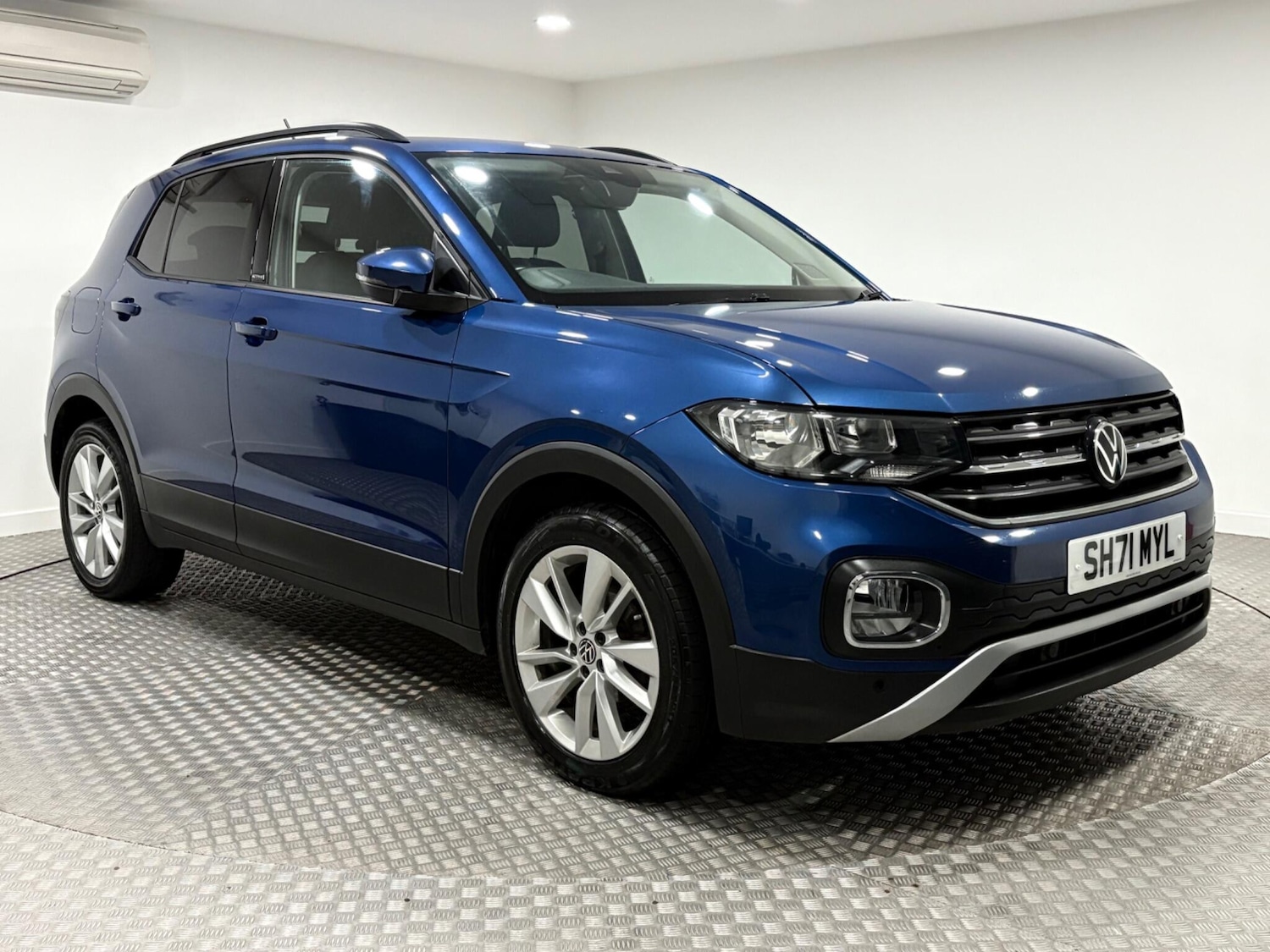 Used Volkswagen T-Cross 2022 for sale - 76912759: Photo 1