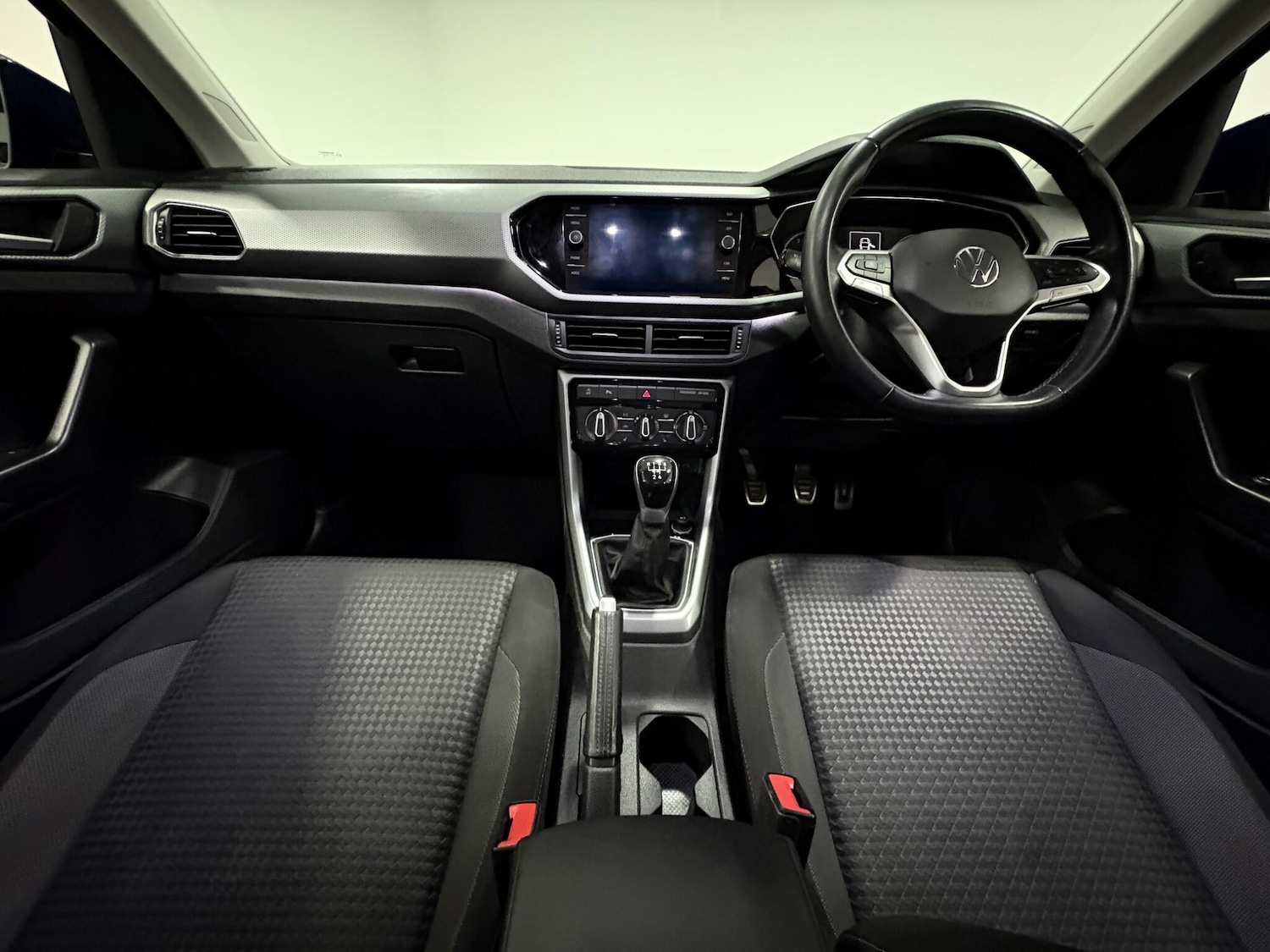 Used Volkswagen T-Cross 2022 for sale - 76912759: Photo 10