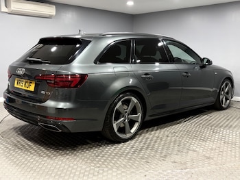Used Audi A4 2019 for sale - 78404219: Photo